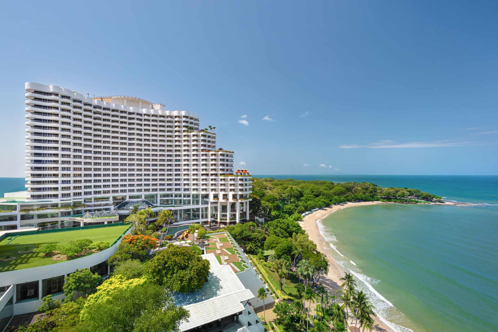 Royal Cliff Hotels - Pattaya Beach Resort